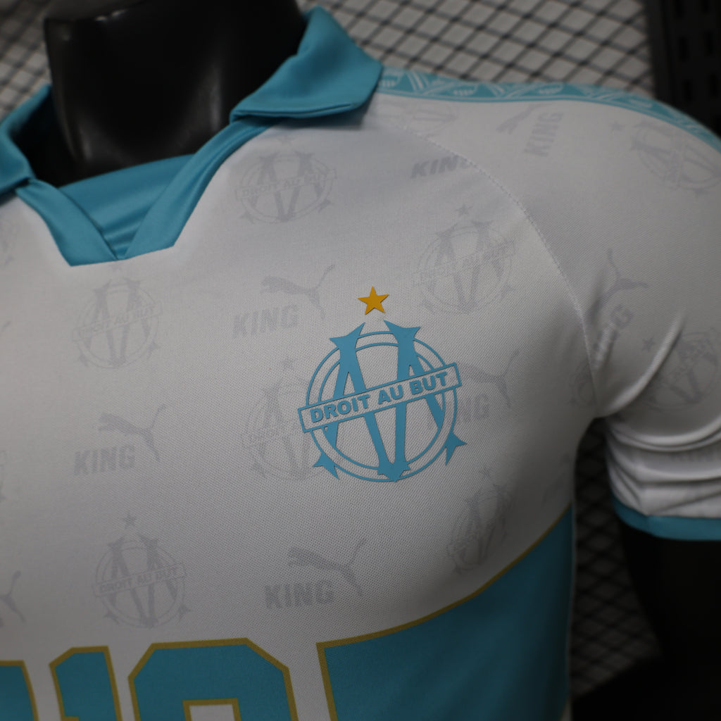 Marseille Retro Style 2
