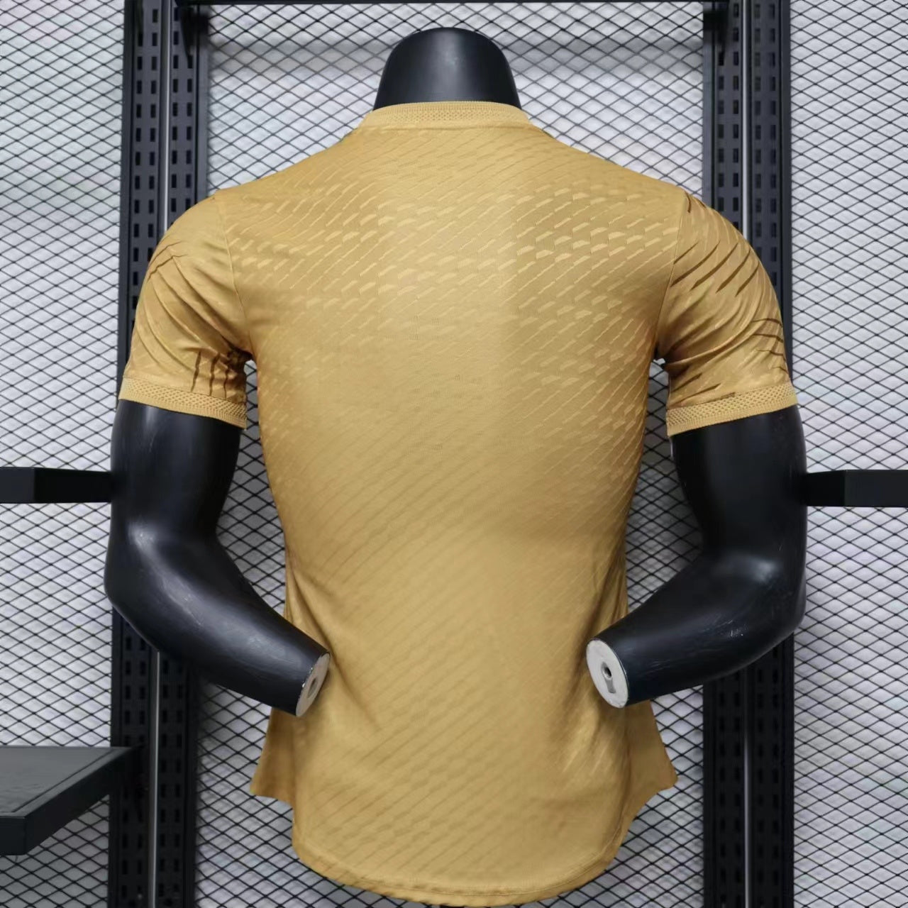 Real Madrid Gold Vortex