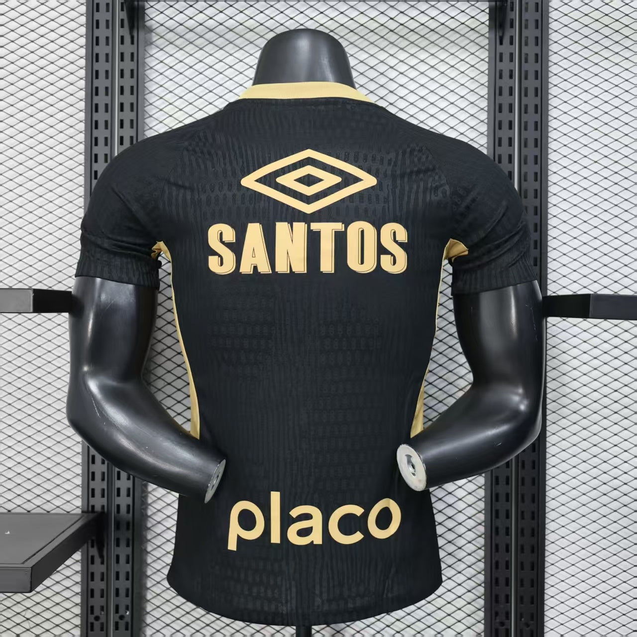 Santos Black Gold Edition