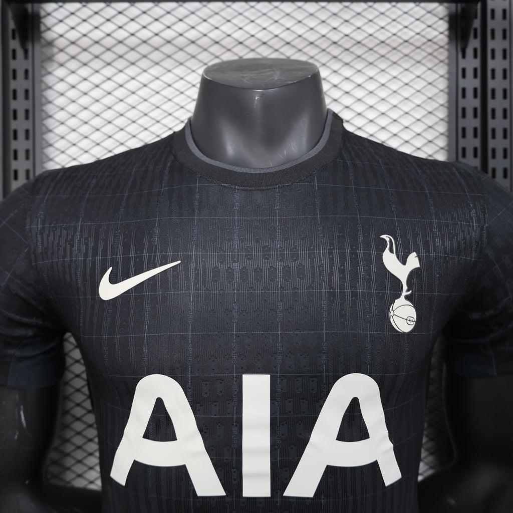 Tottenham North London Noir Edition