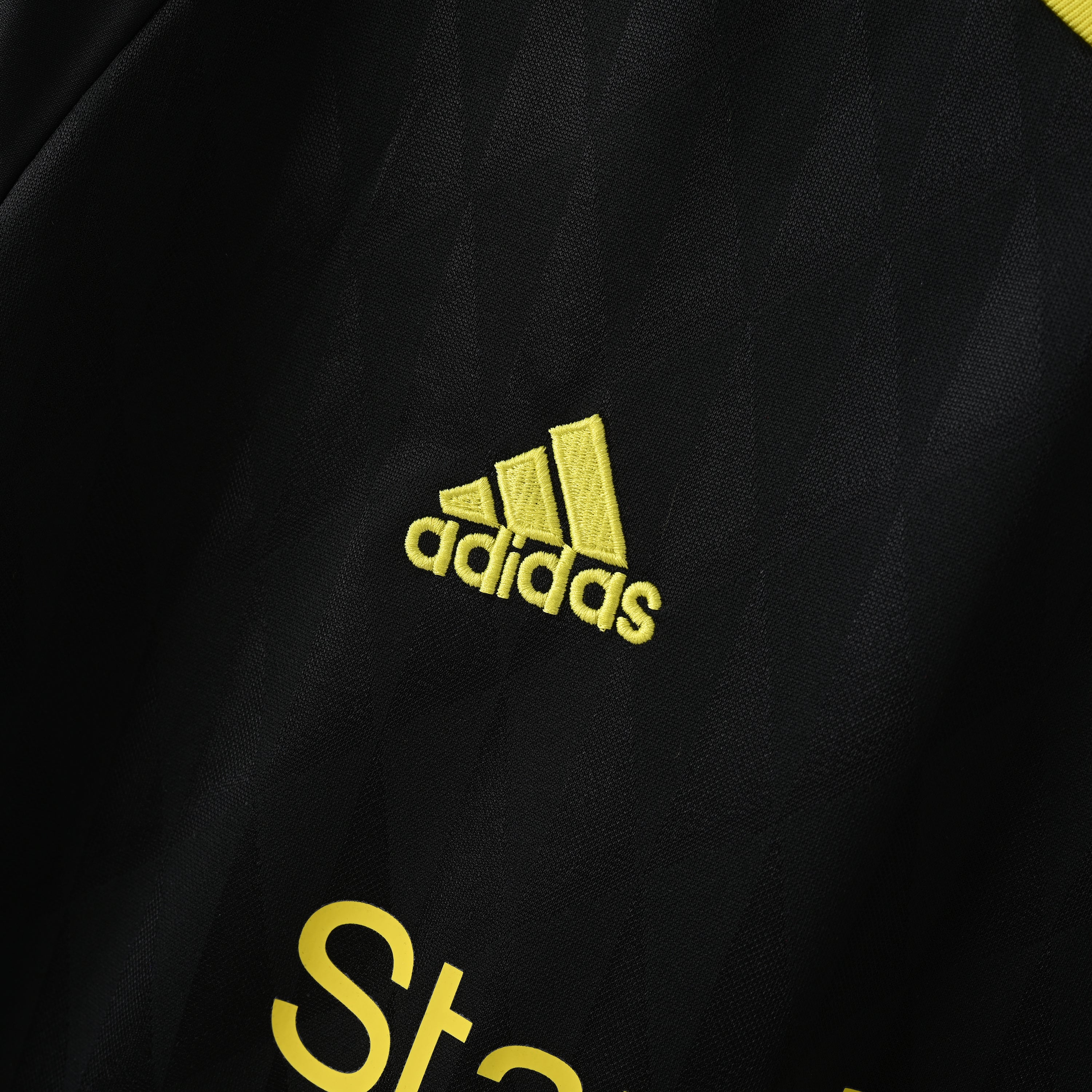 Liverpool Third Kit 10/11