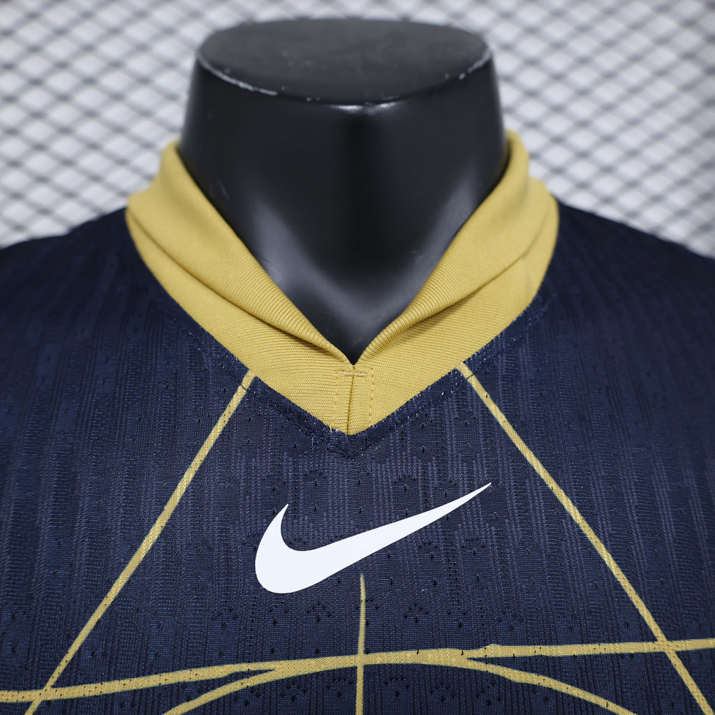 UNAM Away
