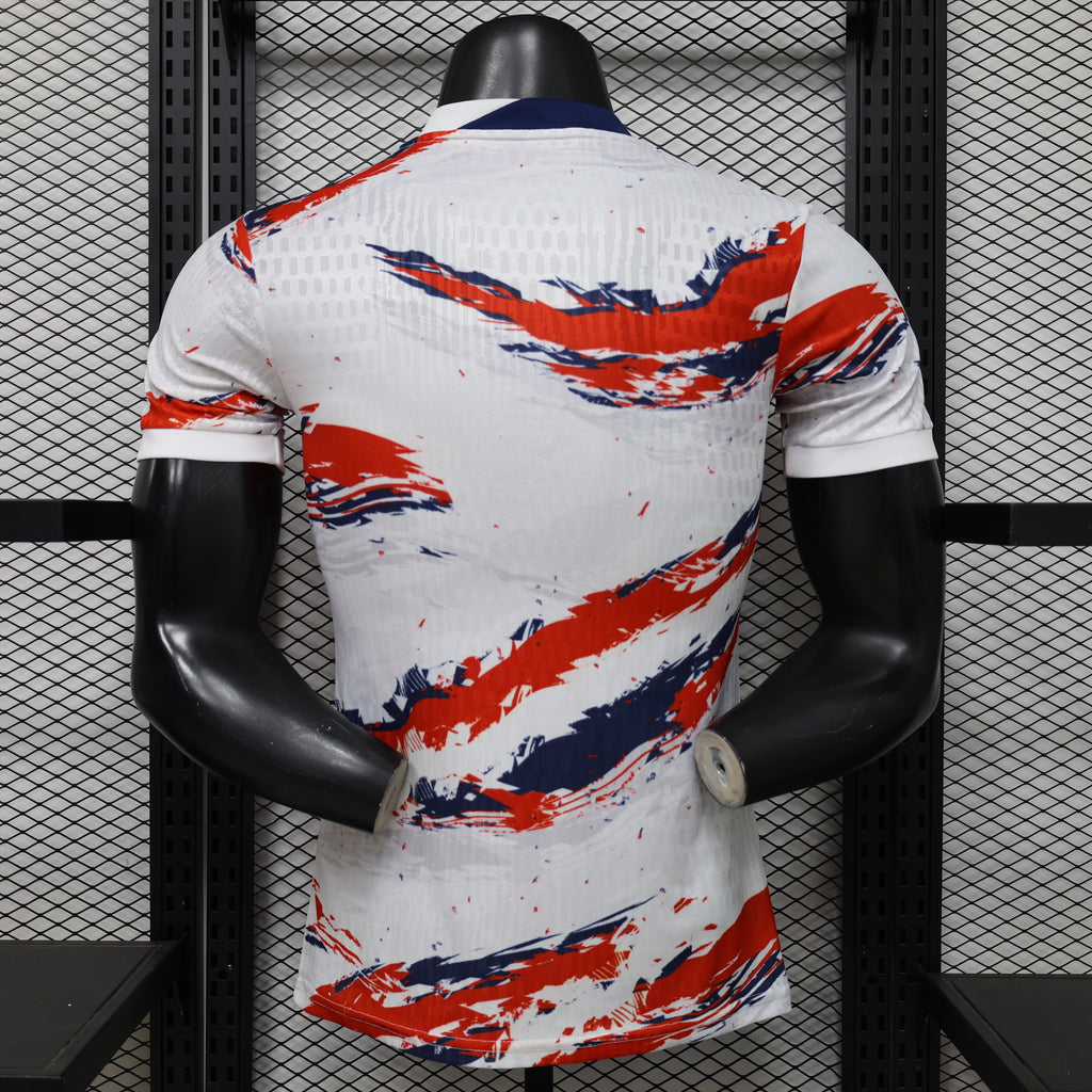 26 France Tricolor Tempest