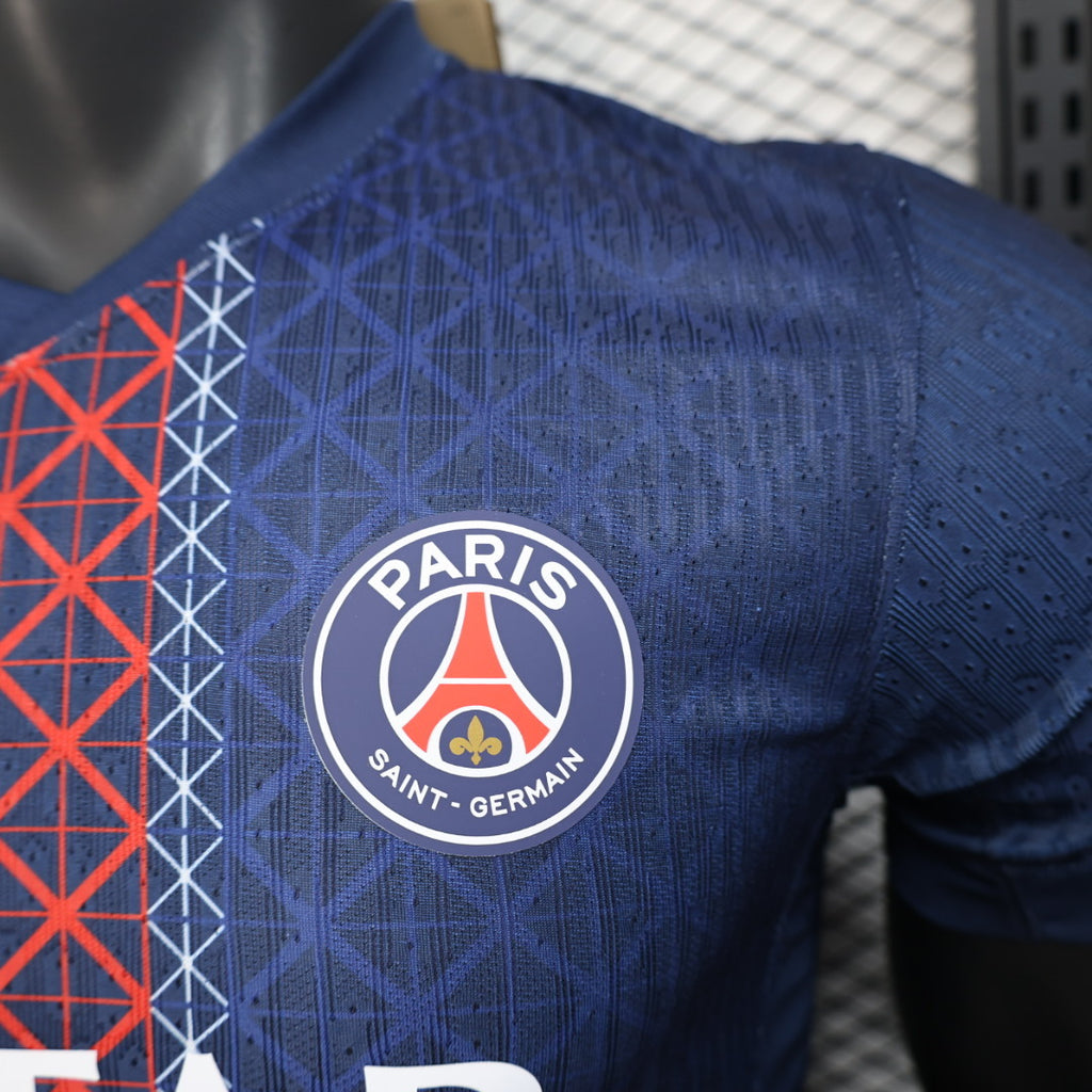Paris 25/26 Home