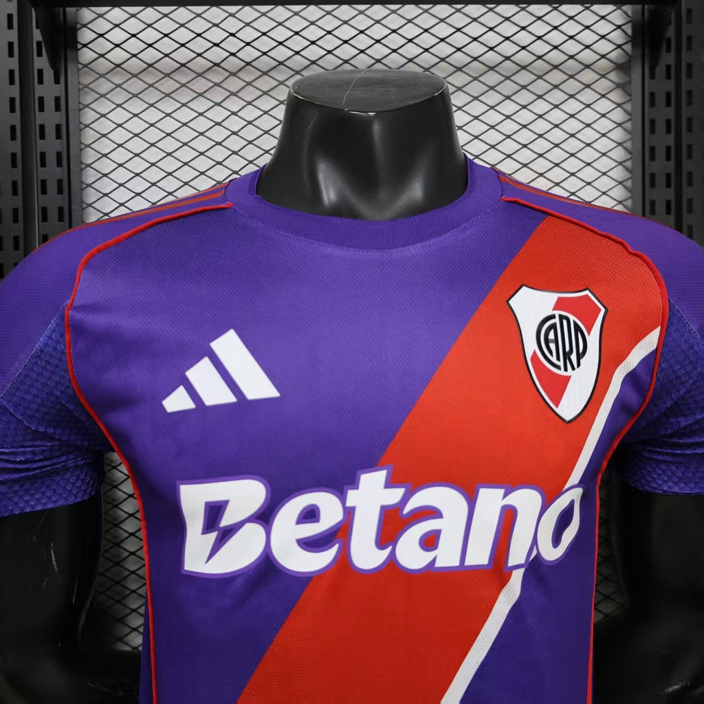 River Plate Third