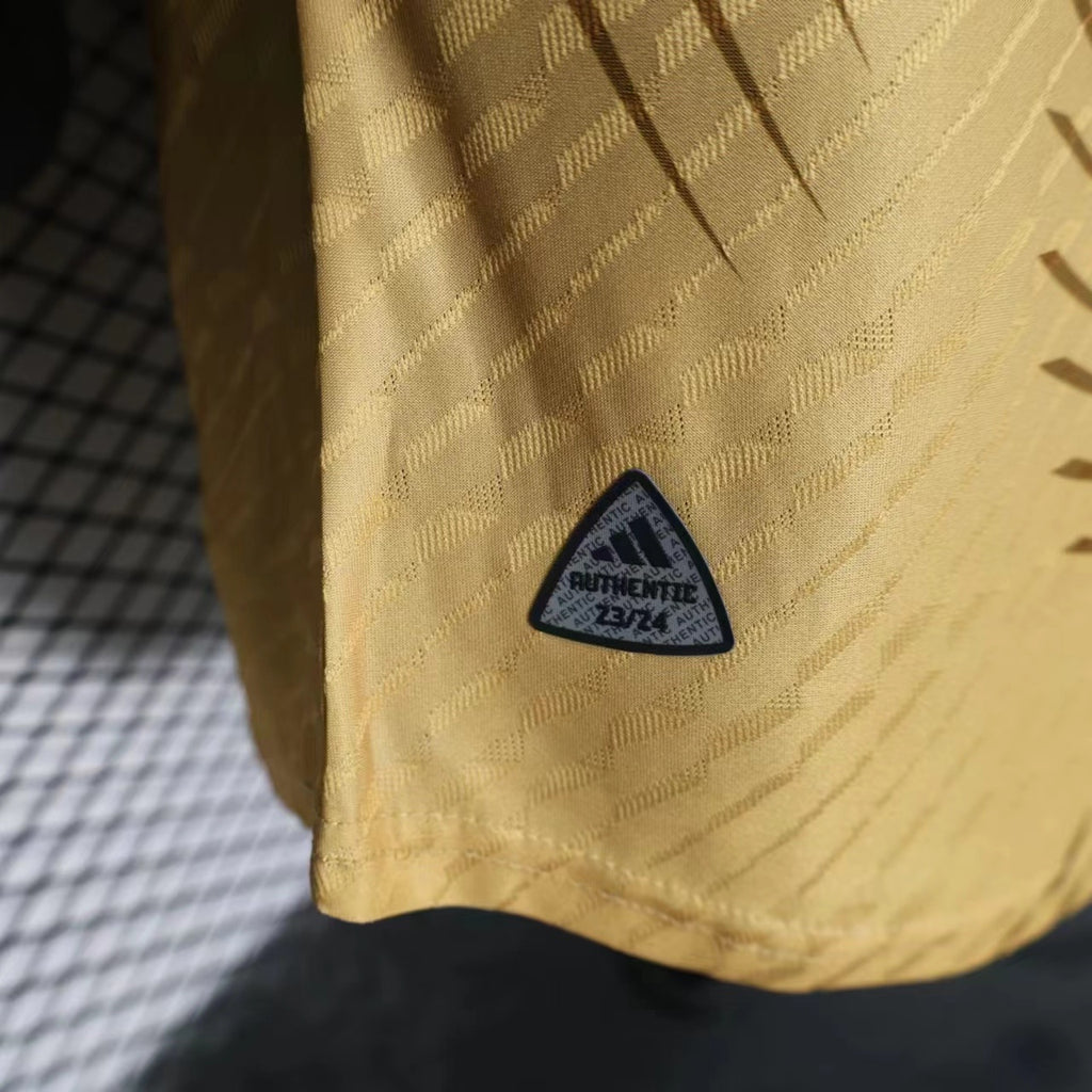 Real Madrid Gold Vortex