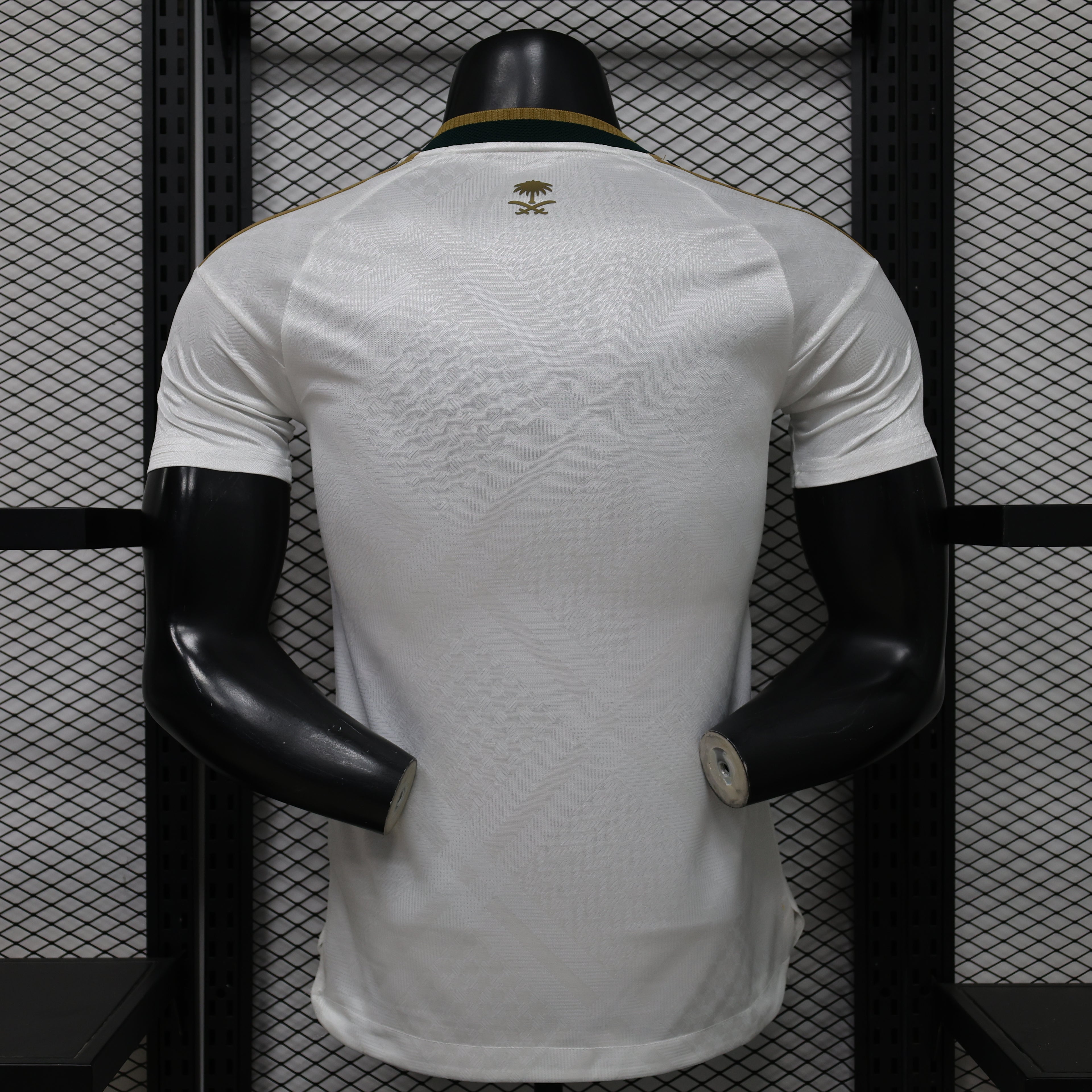 Saudi Arabia 26/27 Away