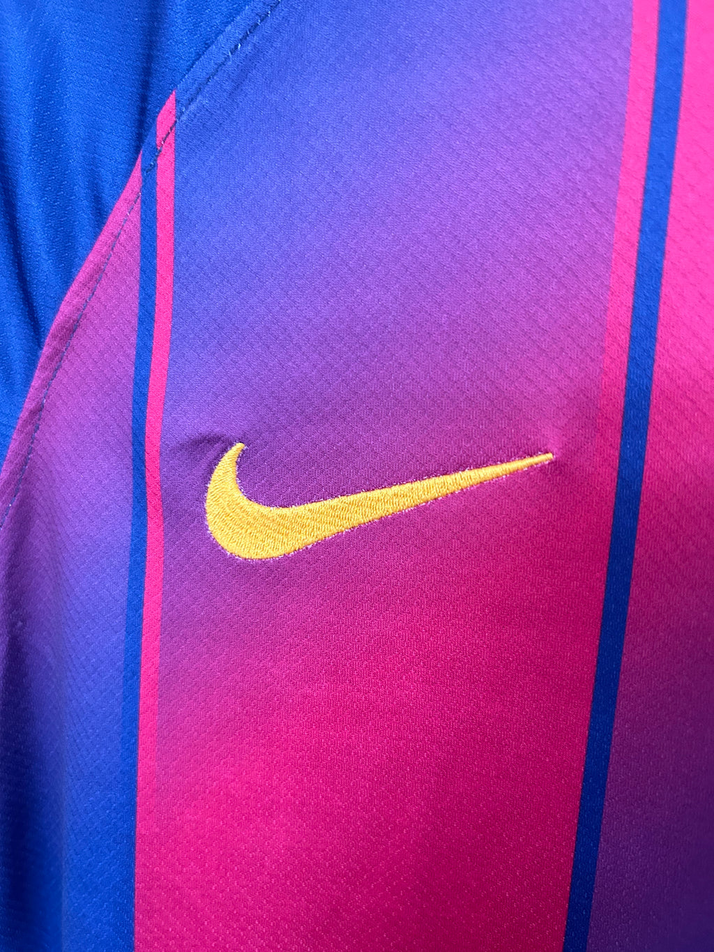 25-26 FC Barcelona Home - Premium Jersey
