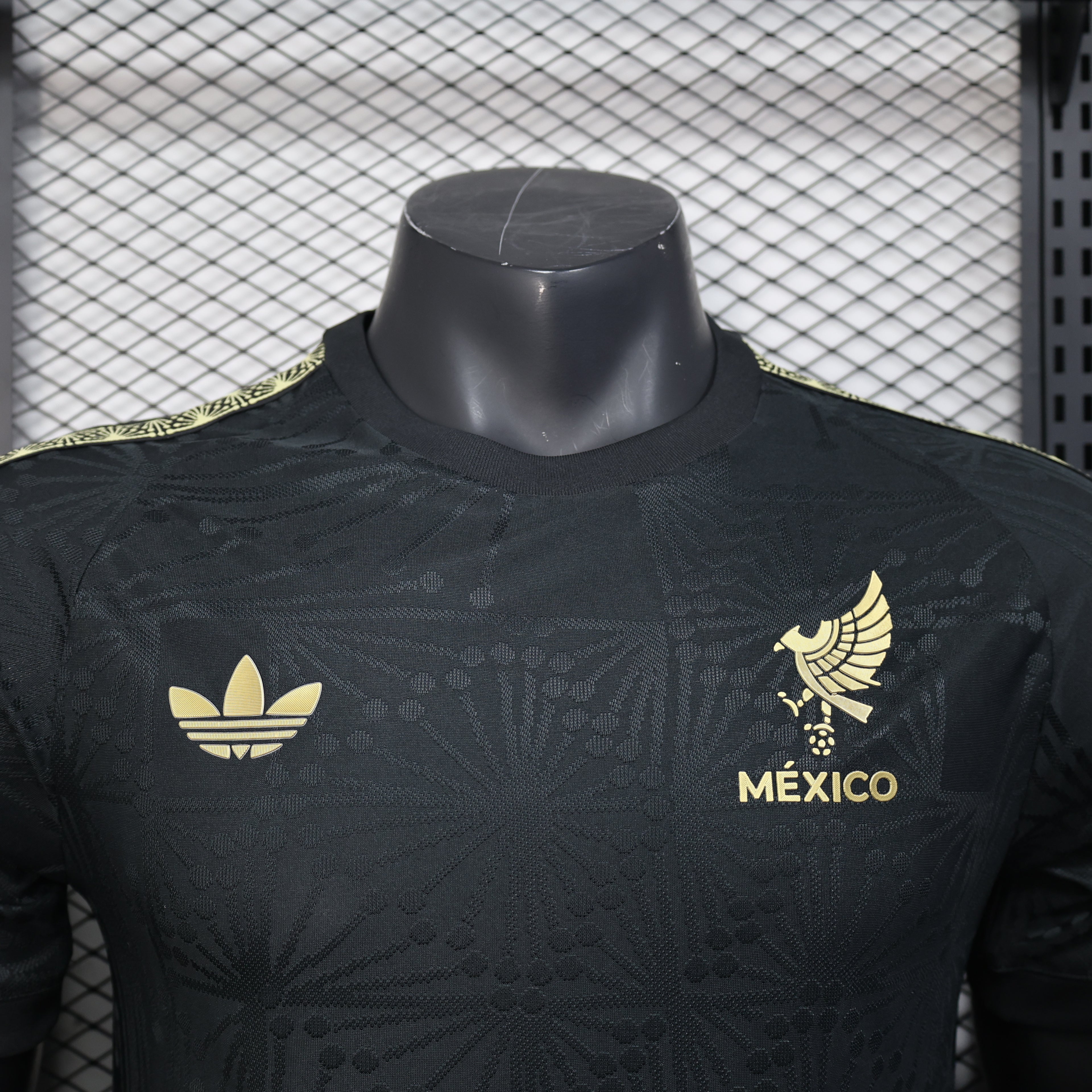 Mexico Obsidian Eagle