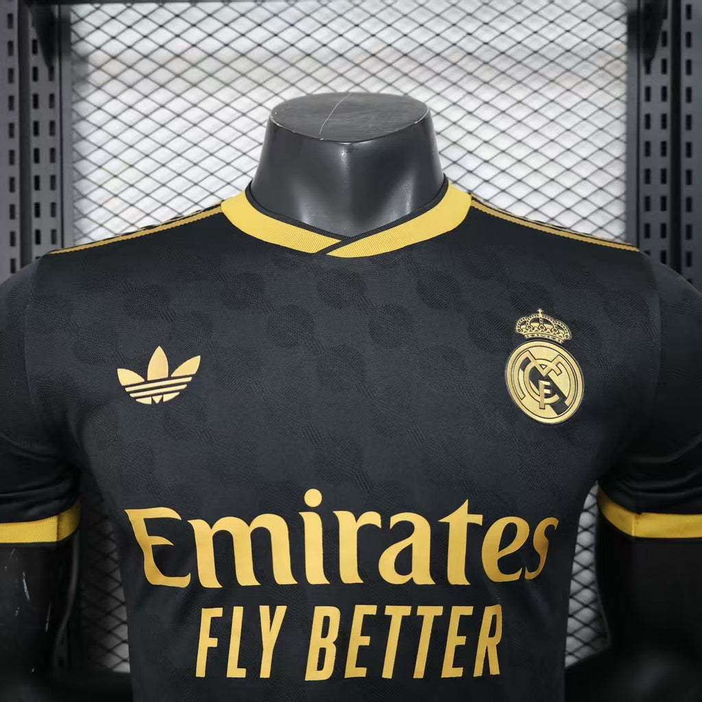 Real Madrid Golden Shadow