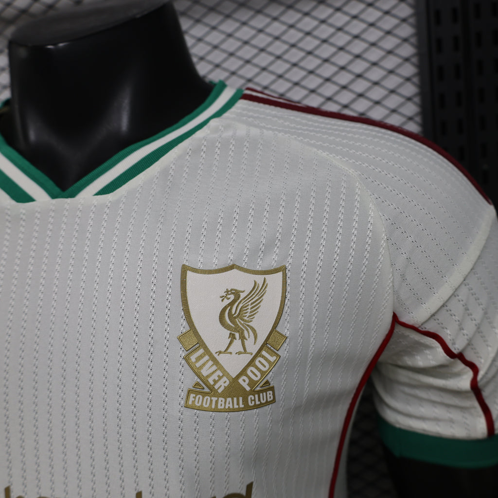 Liverpool Retro Style