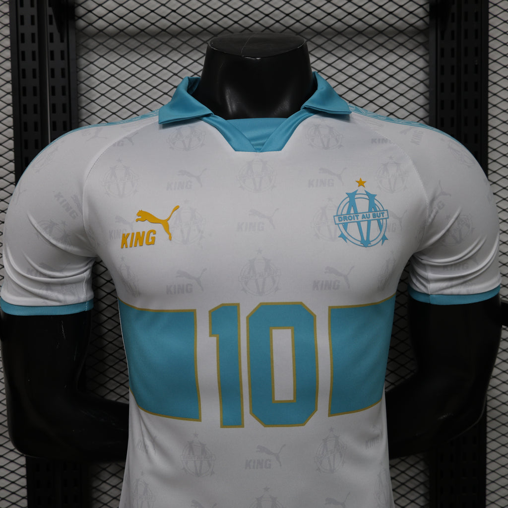 Marseille Retro Style 2