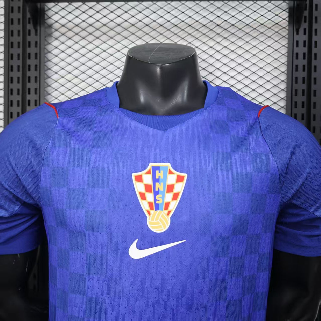 Croatia 26/27 Away