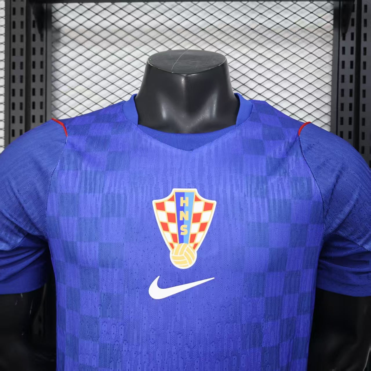 Croatia 26/27 Away