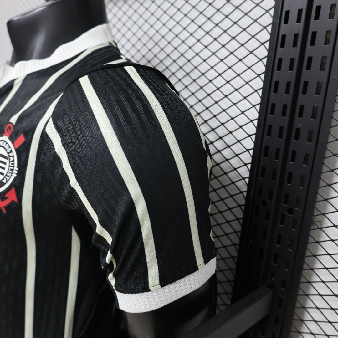 Corinthians 26/27 Away