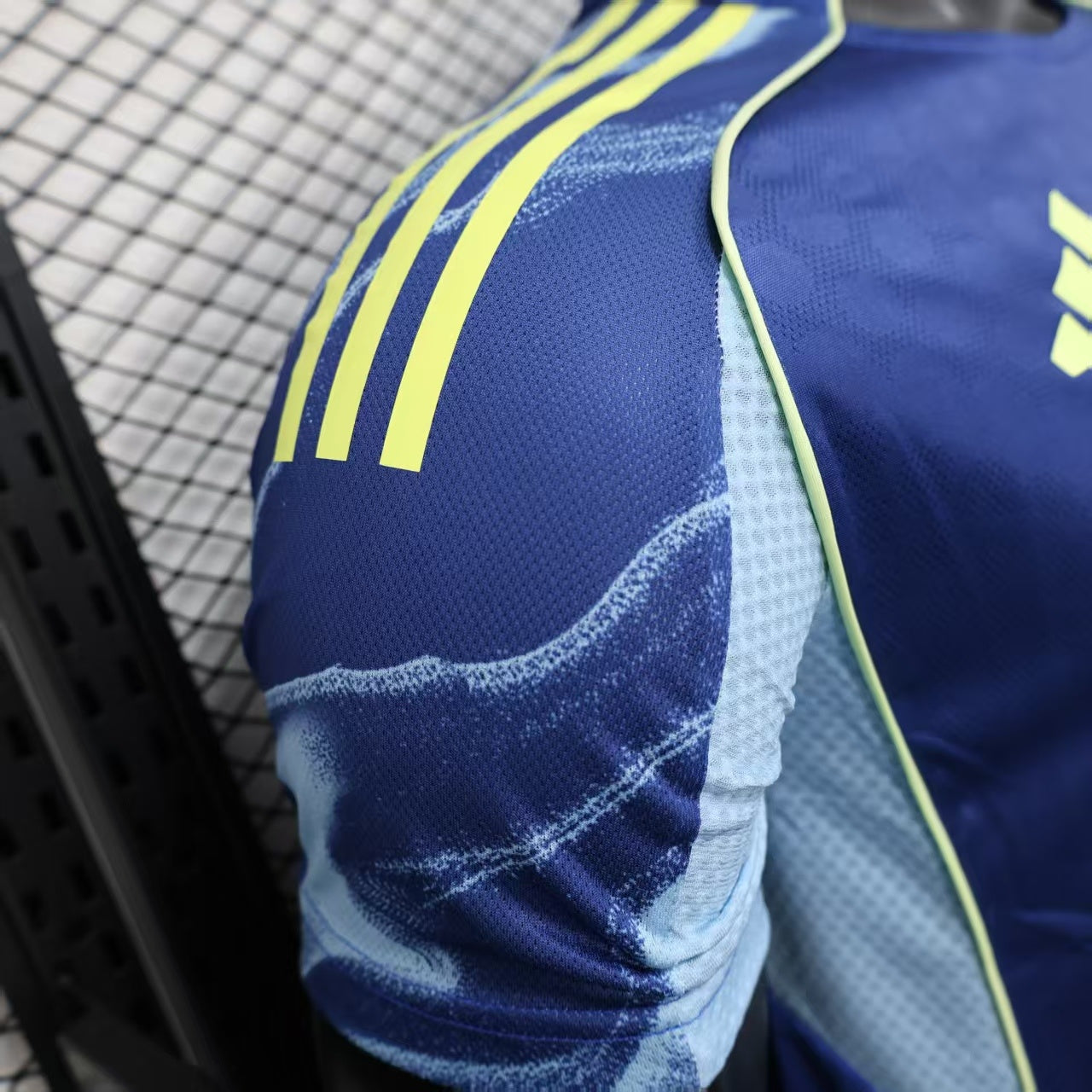Ajax 25/26 Away 2