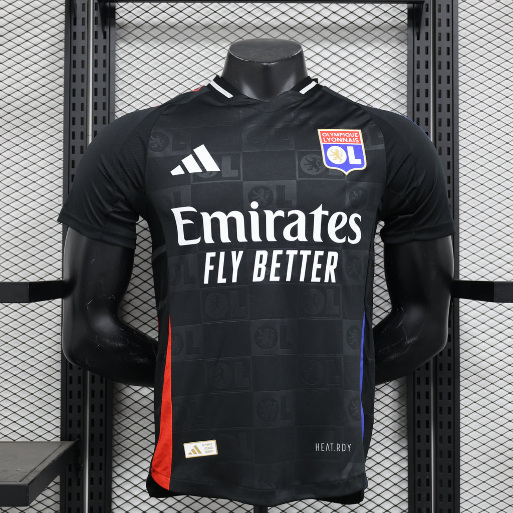 Olympique Lyonnais Away