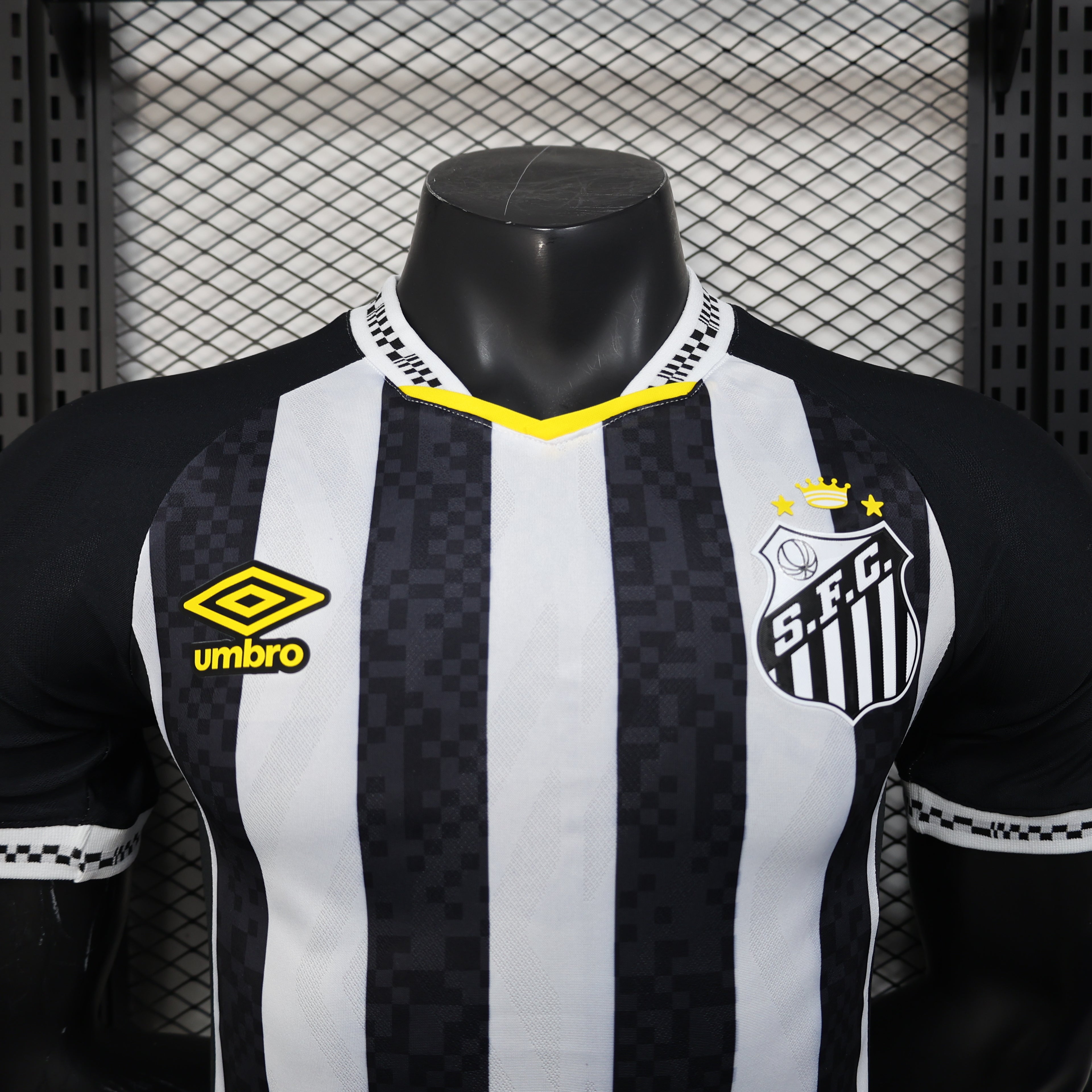 Santos Away