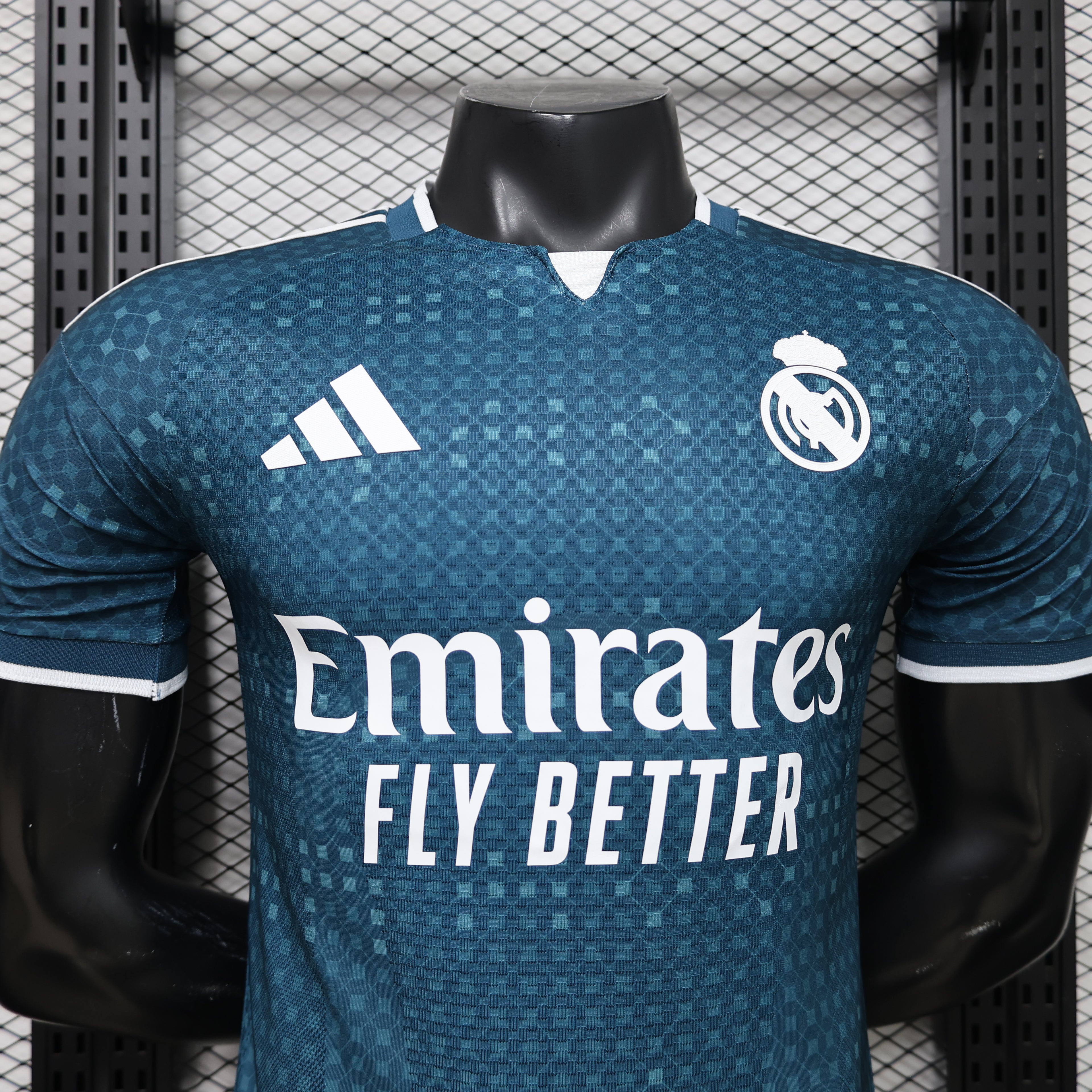 Real Madrid 26/27 Away
