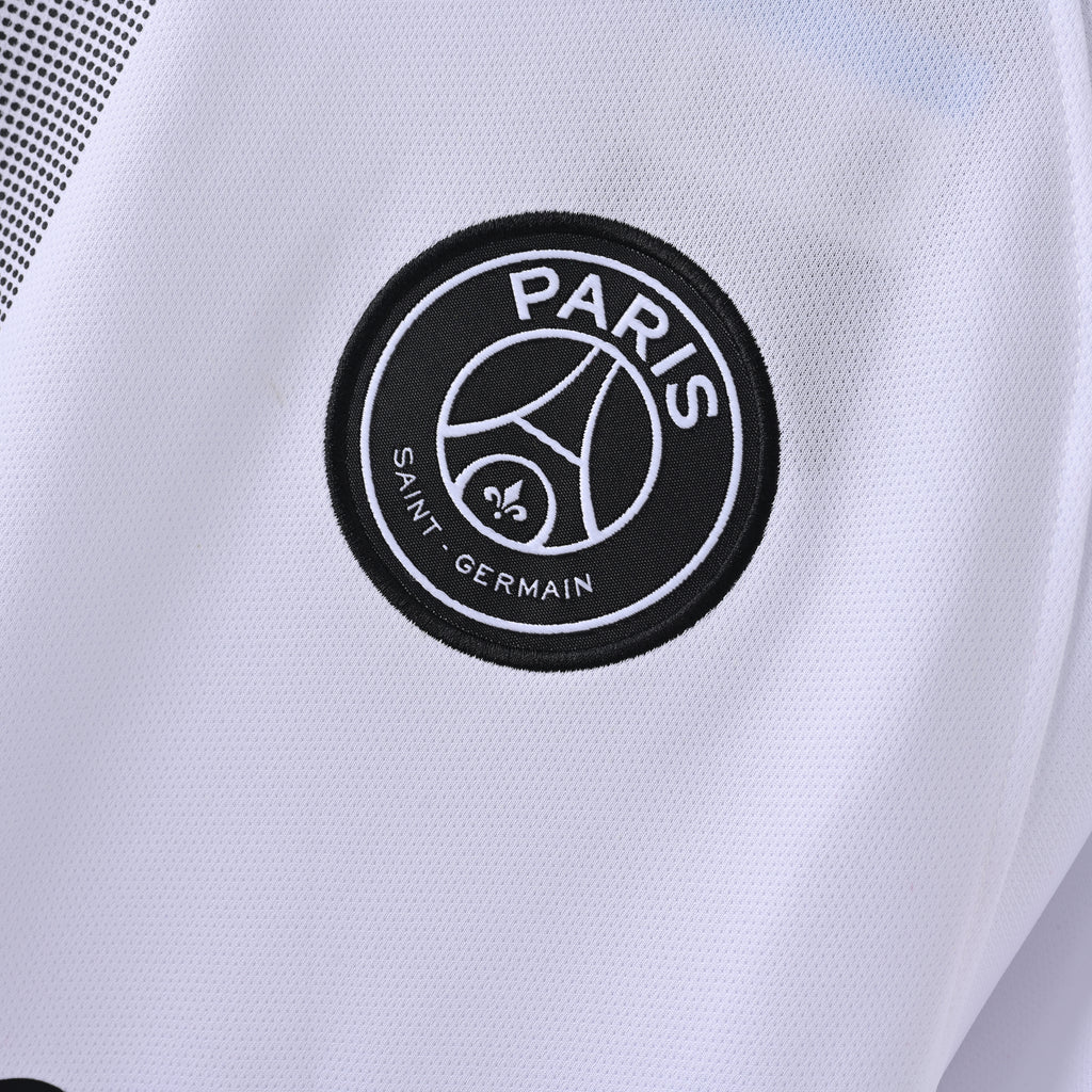Paris Away 18/19